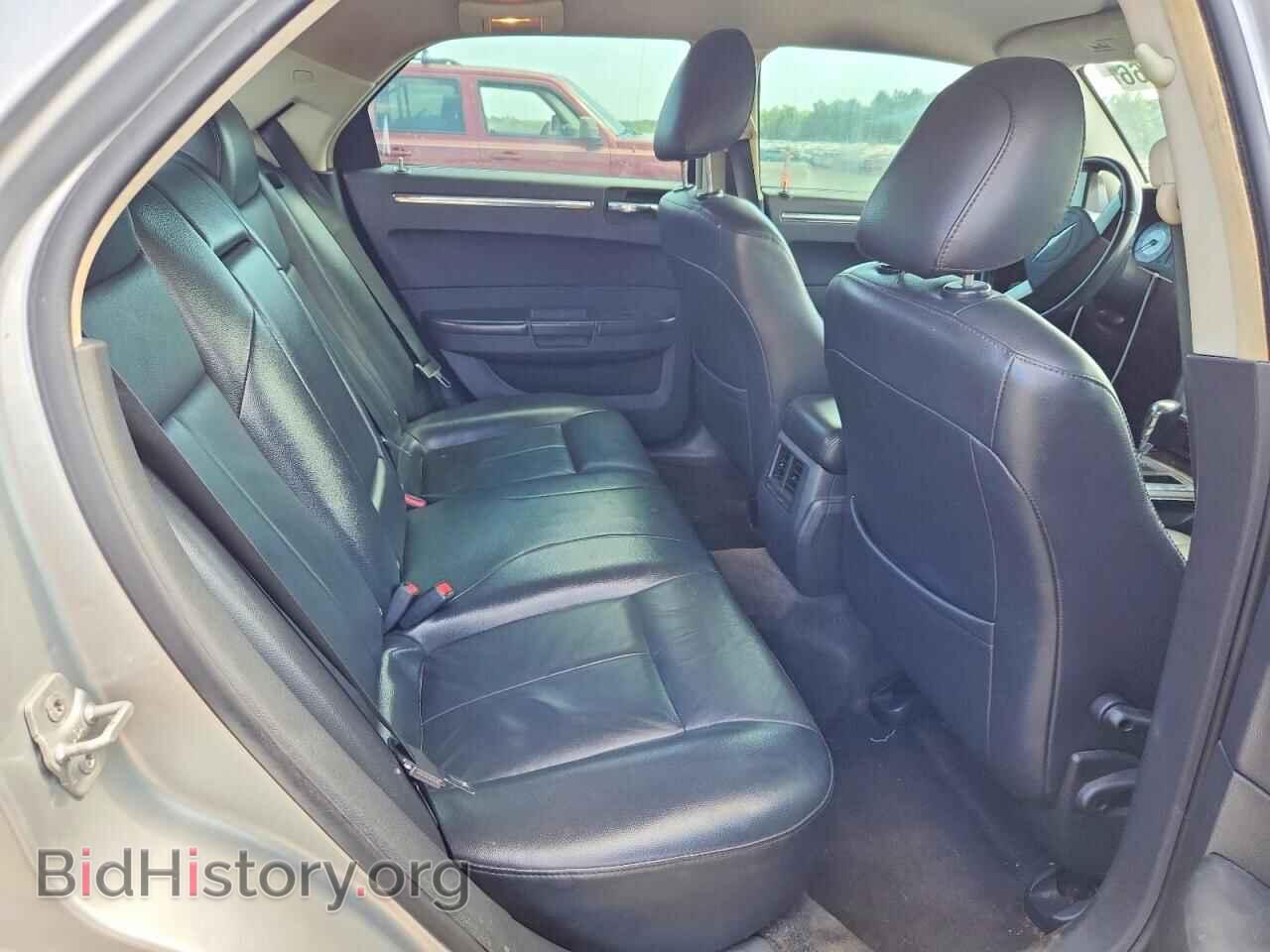 2010 CHRYSLER 300 - VIN: 2C3CA5CV2AH262943 - Фото 10