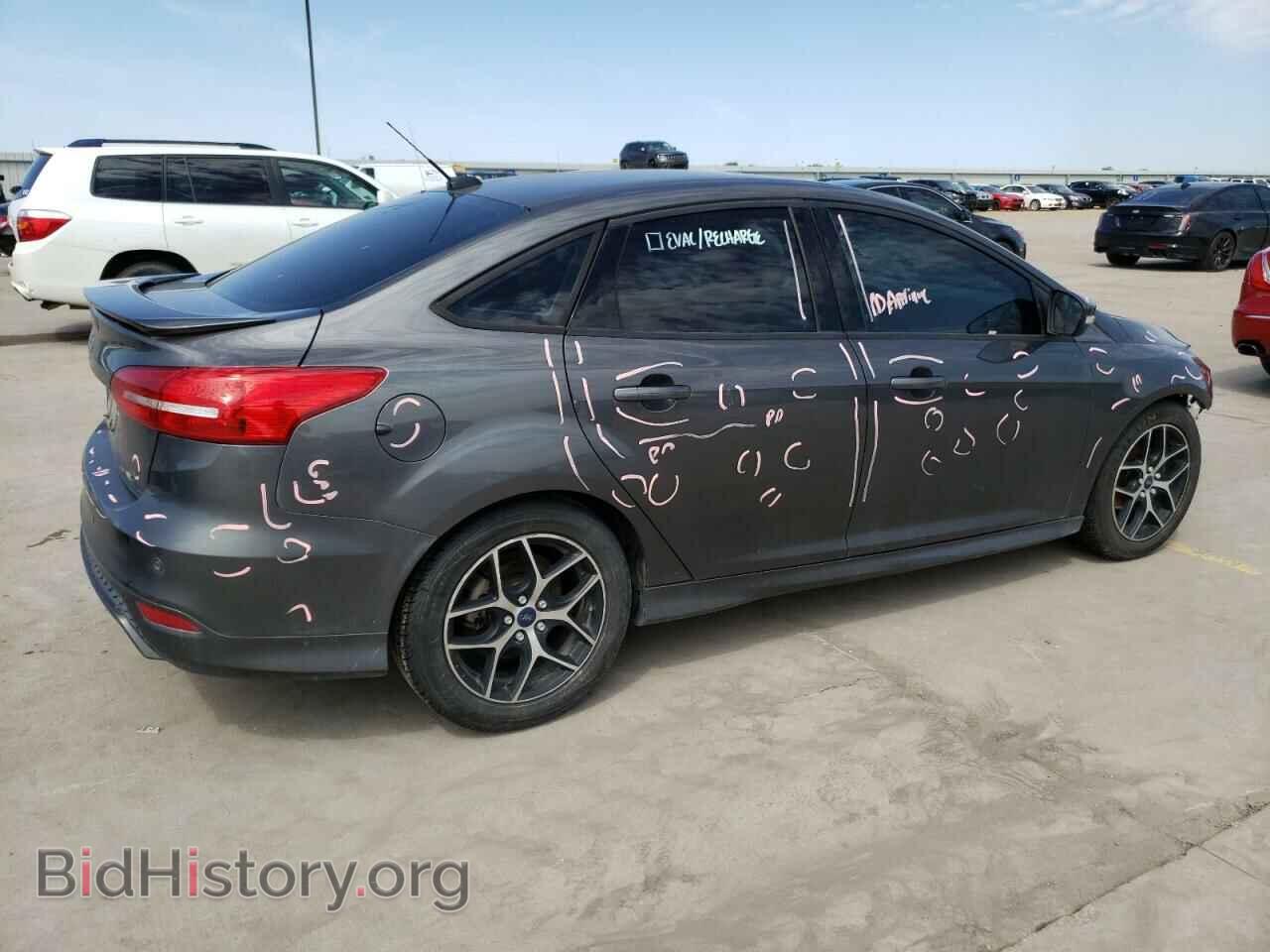 2016 FORD FOCUS - VIN: 1FADP3F2XGL227296 - Фото 3