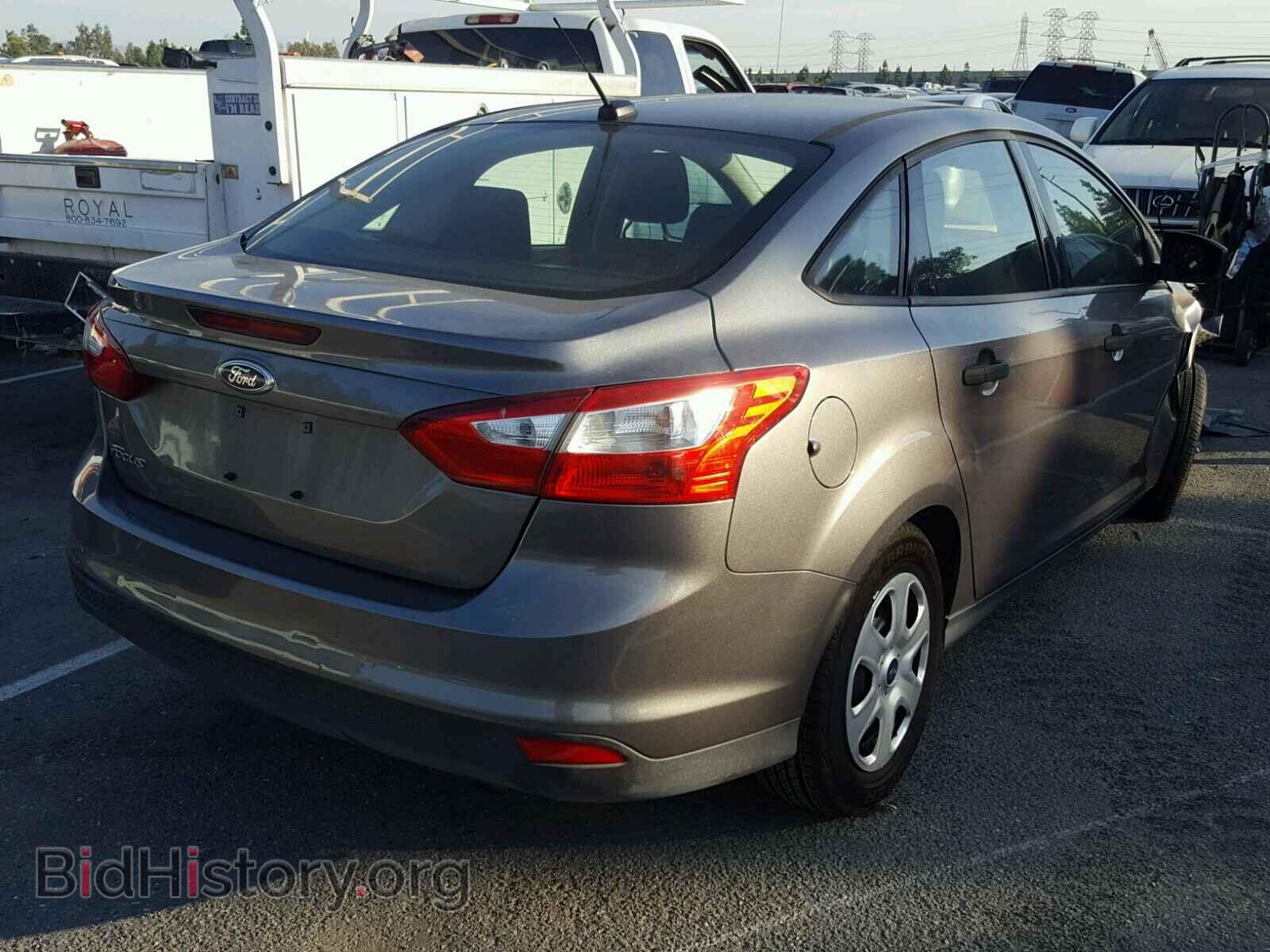 2012 FORD FOCUS - VIN: 1FAHP3E25CL257867 - Photo 4