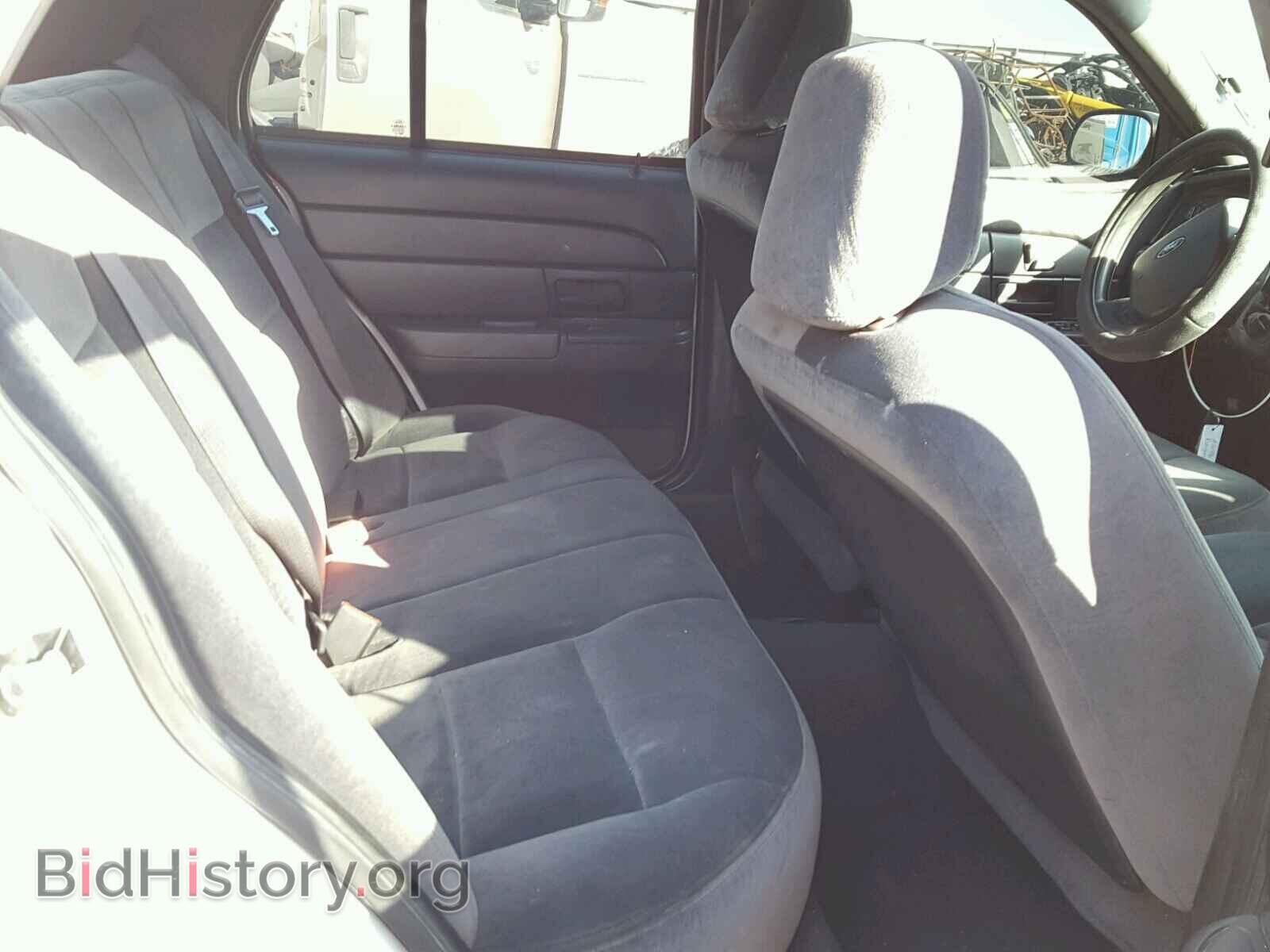 2008 FORD CROWN VIC - VIN: 2FAFP71V78X177088 - Фото 6