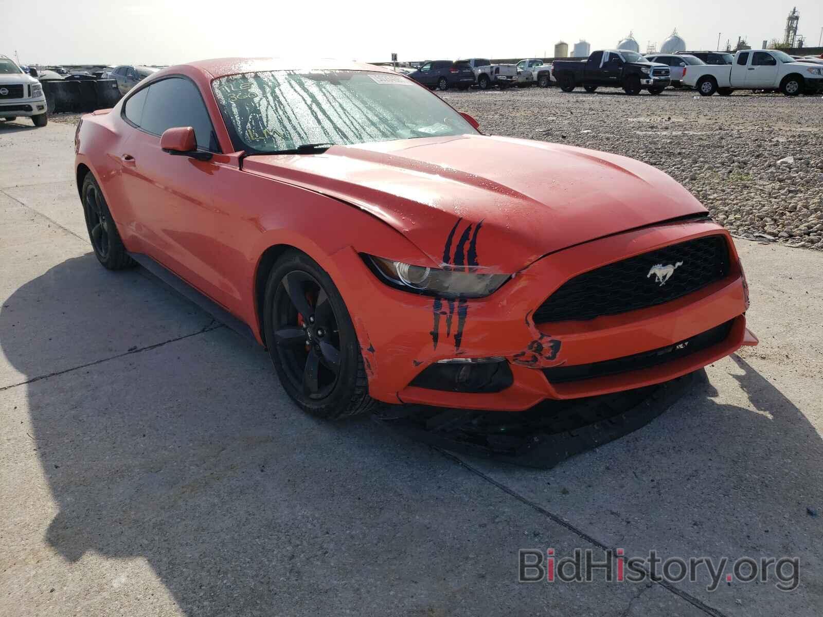 Photo 1FA6P8AM3F5331985 - FORD MUSTANG 2015