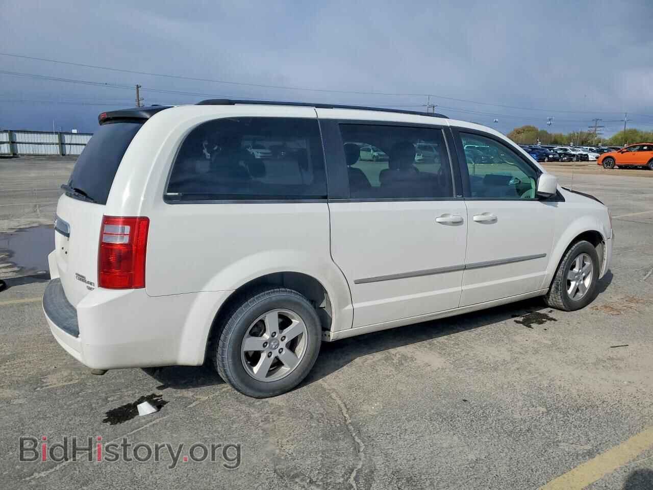2010 DODGE CARAVAN - VIN: 2D4RN5D10AR205000 - Фото 3