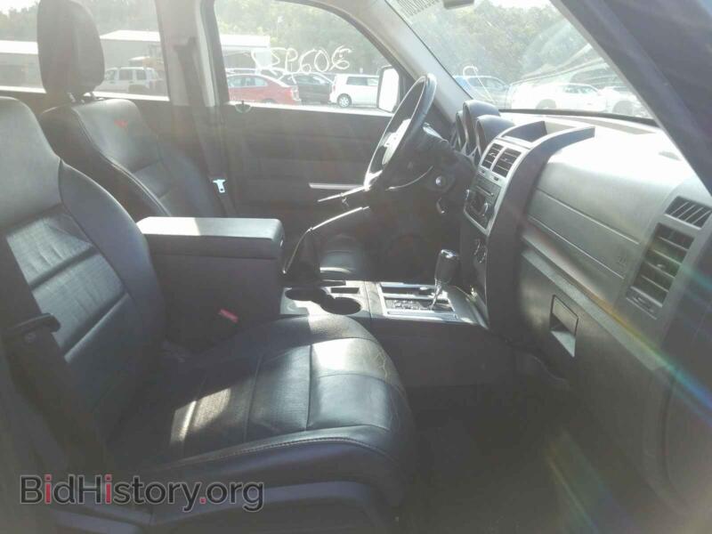 2008 Dodge NITRO (VIN 1D8GU58698W260139) — photo 5 of 10