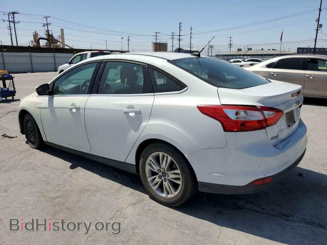 2012 FORD FOCUS - VIN: 1FAHP3H28CL382597 - Фото 2