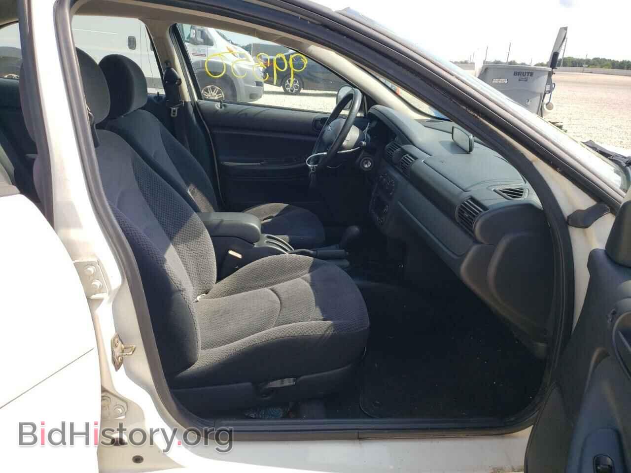 2006 CHRYSLER SEBRING - VIN: 1C3EL46X66N174423 - Фото 5