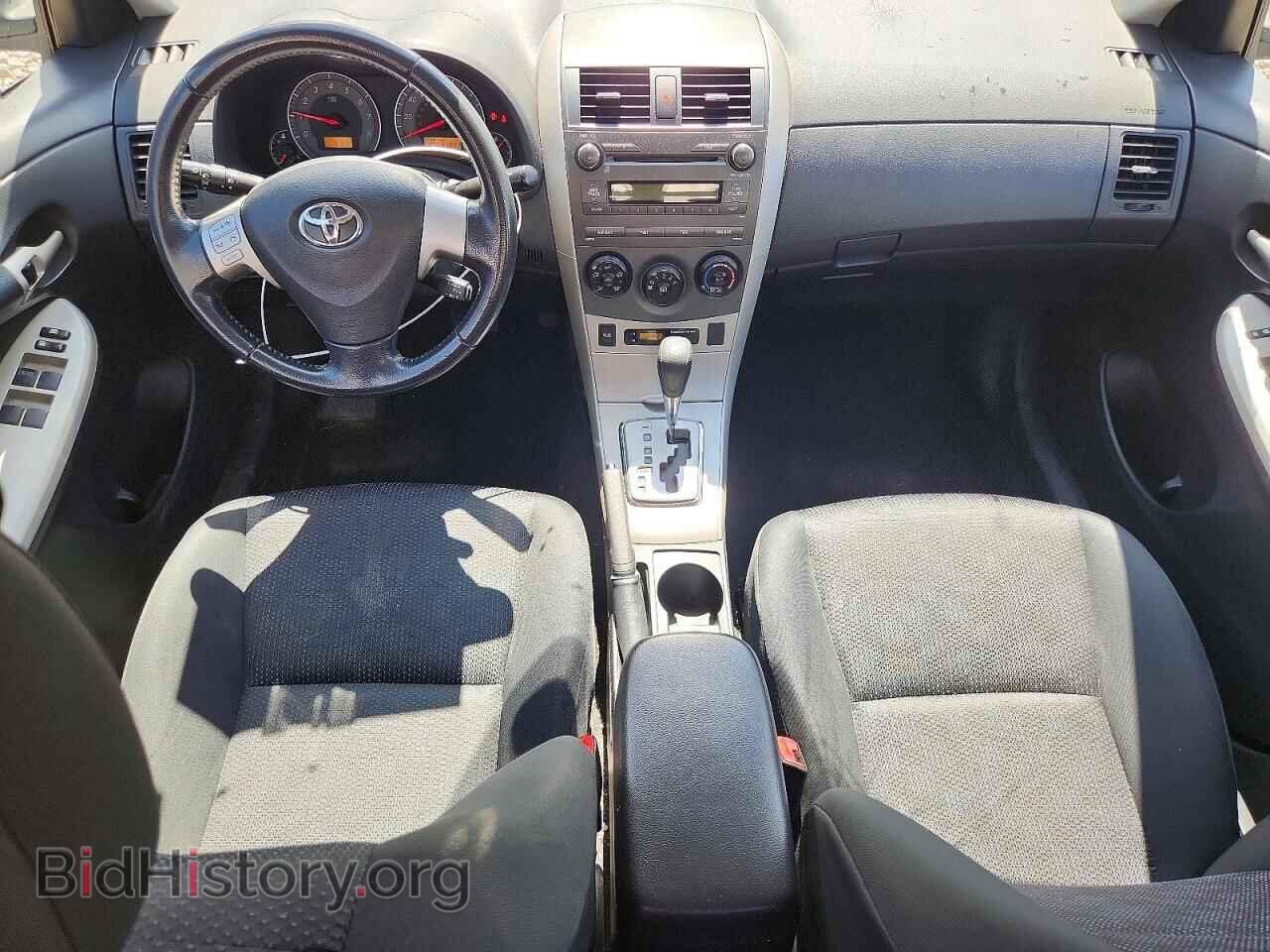 2010 TOYOTA COROLLA - VIN: 2T1BU4EE2AC440253 - Фото 8