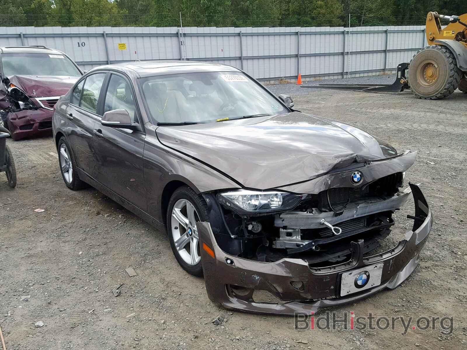 Photo WBA3B3G54DNP38447 - BMW 3 SERIES 2013