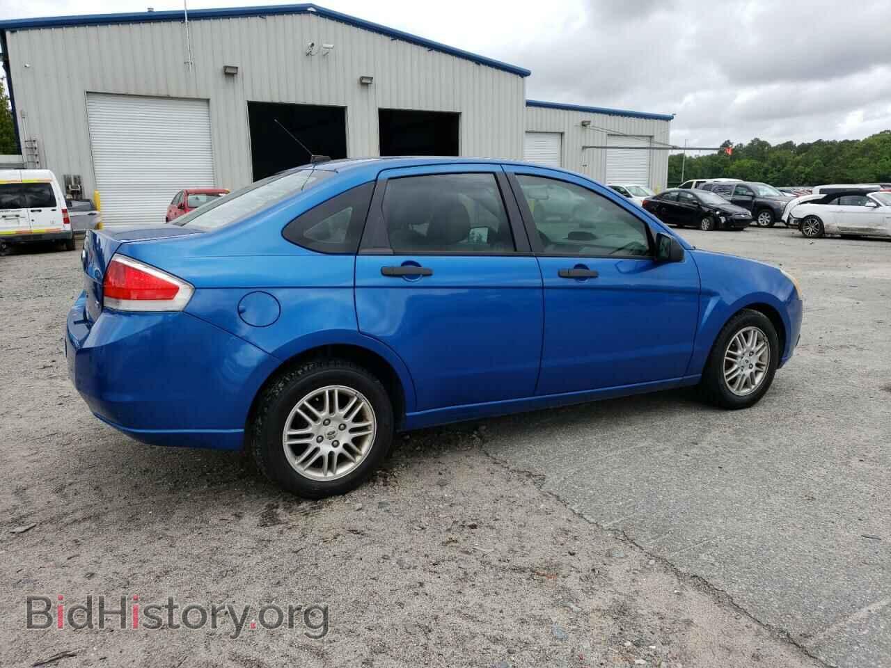 2010 FORD FOCUS - VIN: 1FAHP3FN7AW294990 - Фото 3