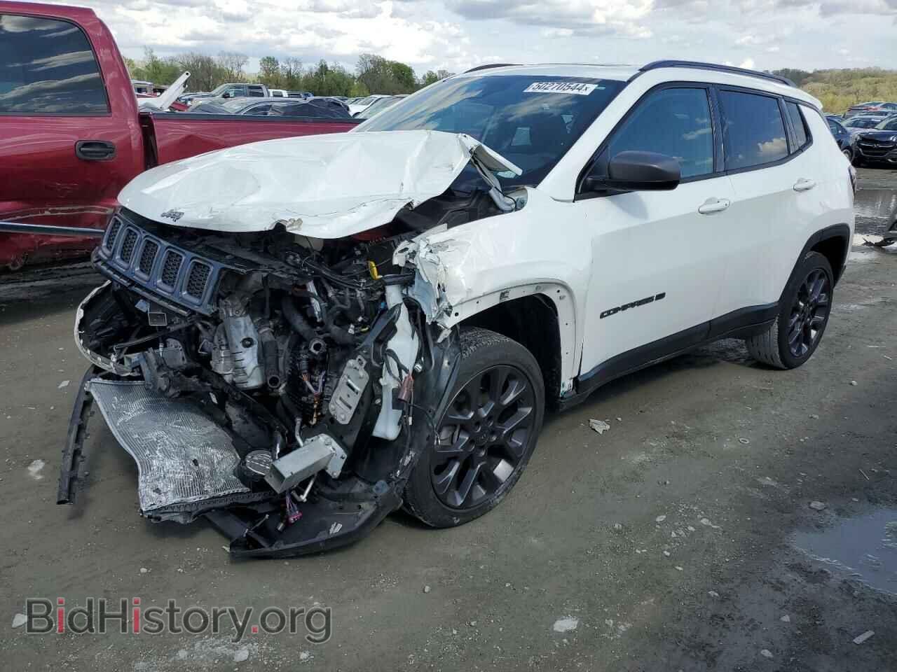 Фотография 3C4NJDEB5MT530834 - JEEP COMPASS 2021
