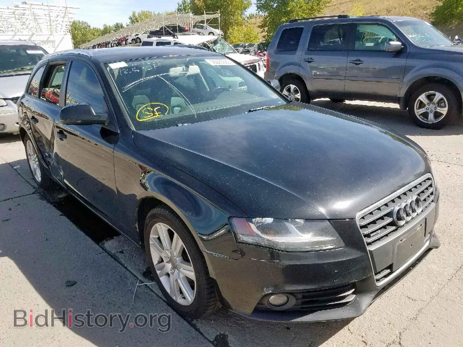 Фотография WAUSFAFL0AA123580 - AUDI A4 2010