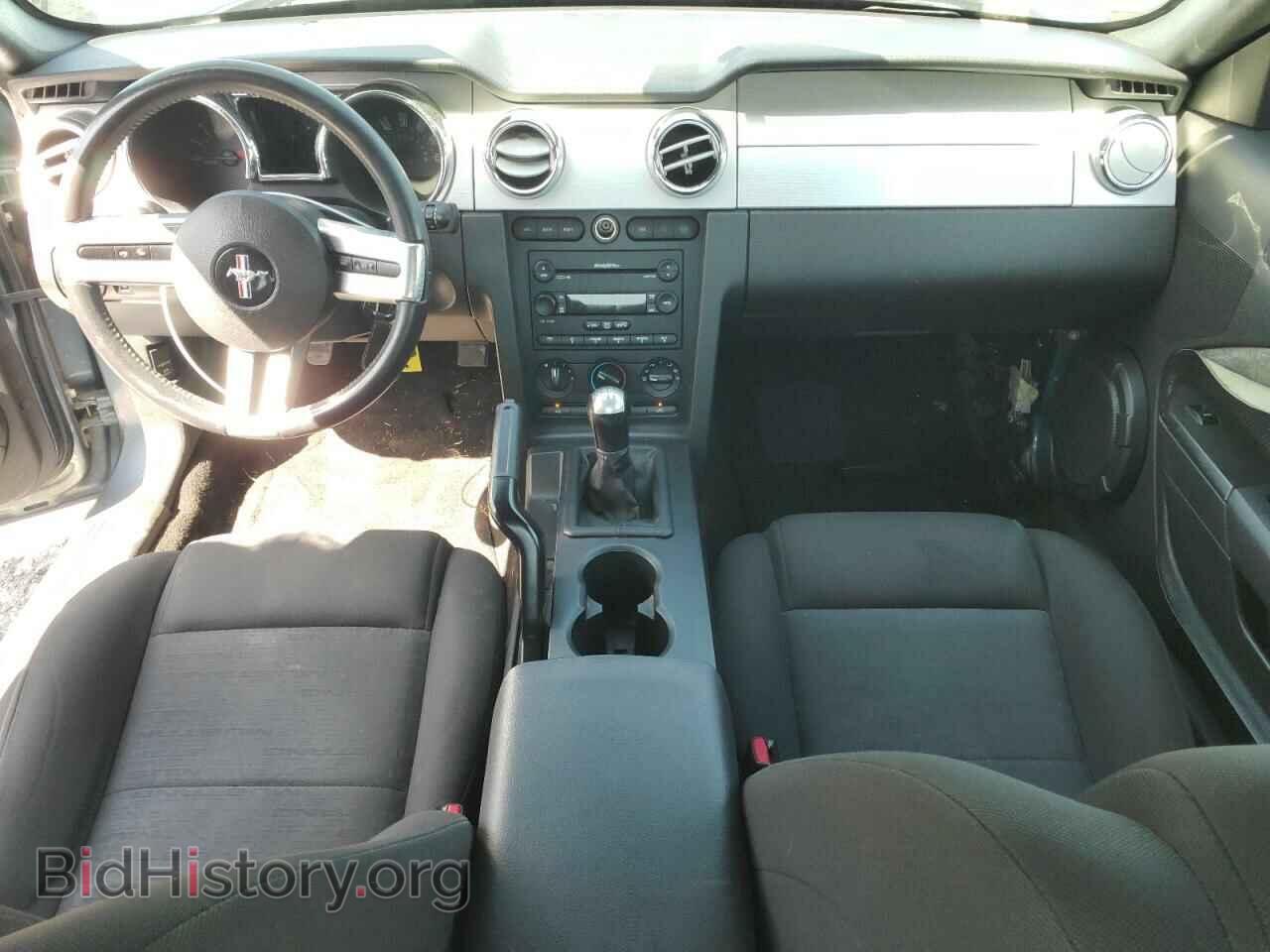 2007 FORD MUSTANG - VIN: 1ZVFT80N075226268 - Фото 8