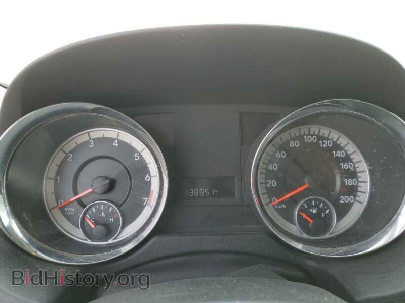 2011 Dodge CARAVAN (VIN 2D4RN4DG0BR672966) — photo 9 of 13