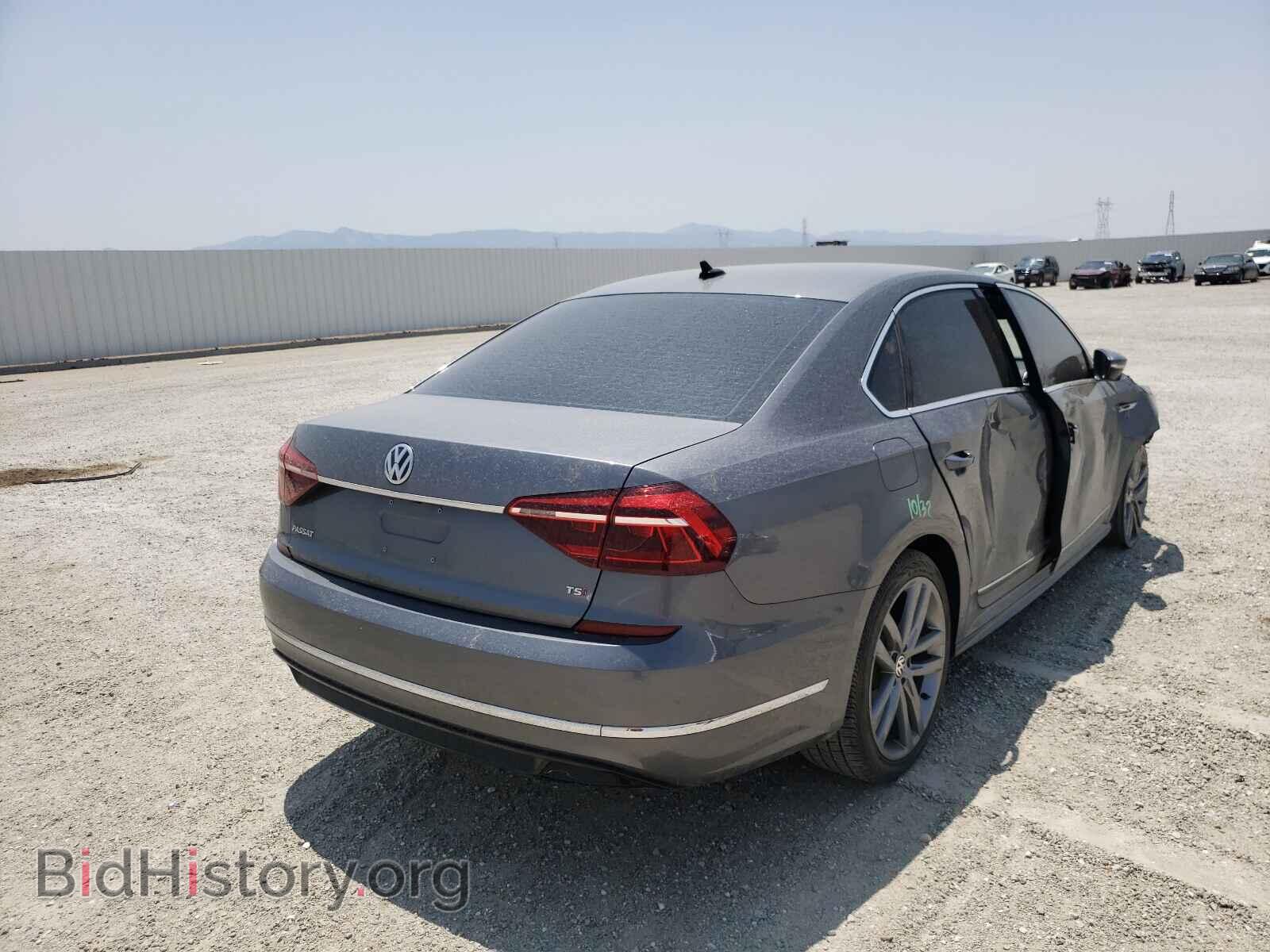2017 VOLKSWAGEN PASSAT - VIN: 1VWDT7A36HC062987 - Фото 4