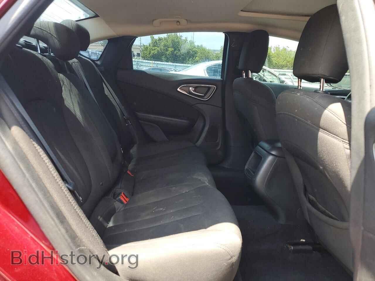 2016 CHRYSLER 200 - VIN: 1C3CCCAB1GN174442 - Photo 10
