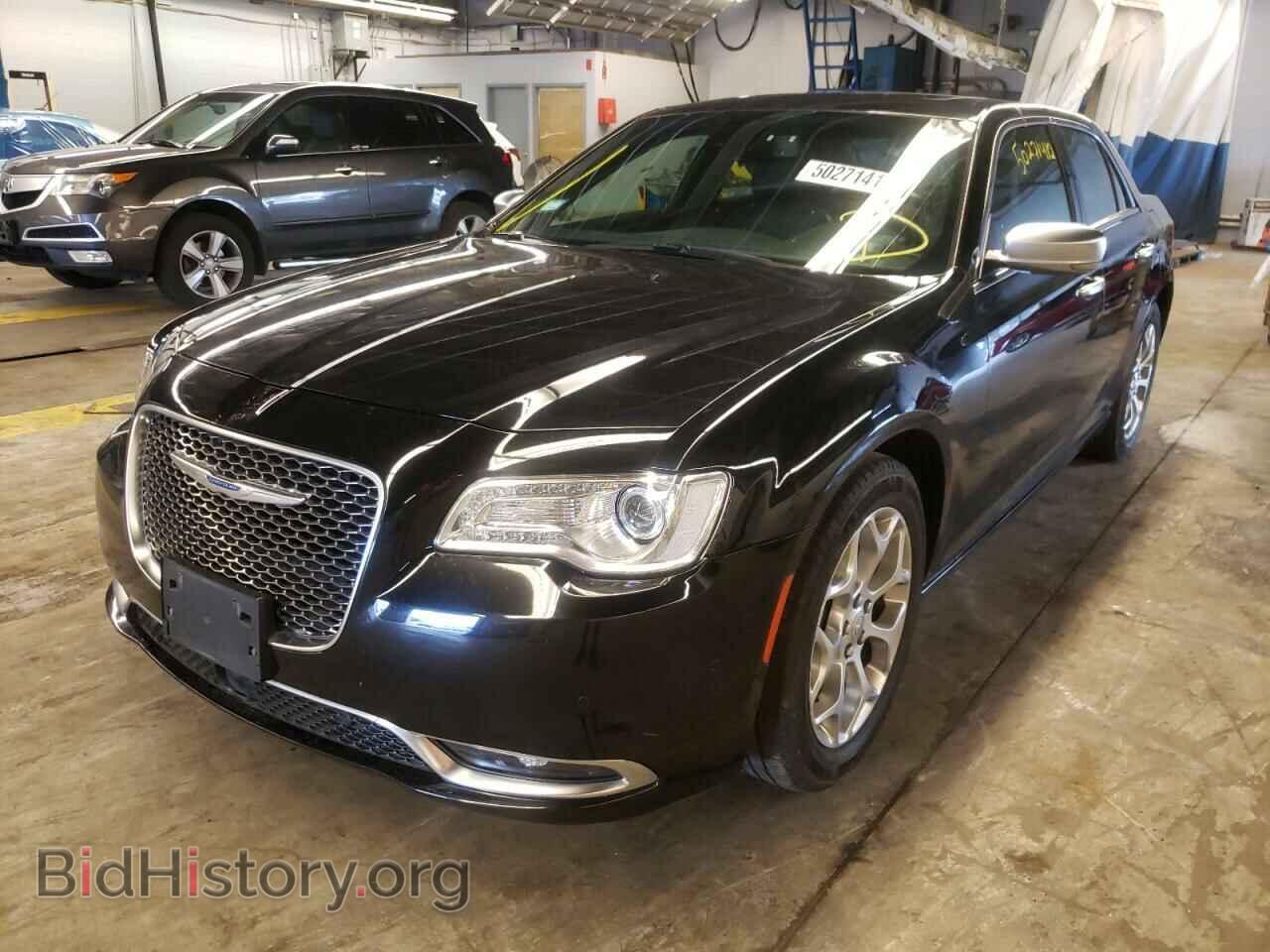 2017 CHRYSLER 300 - VIN: 2C3CCASG6HH668465 - Фото 2