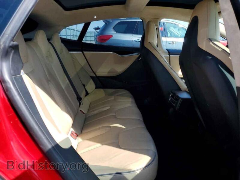 2014 Tesla MODEL S (VIN 5YJSA1H12EFP36519) — photo 10 of 13