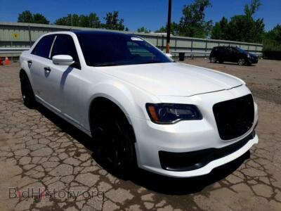 2012 Chrysler 300 300 S, white — VIN 2C3CCABG8CH143884, Copart
