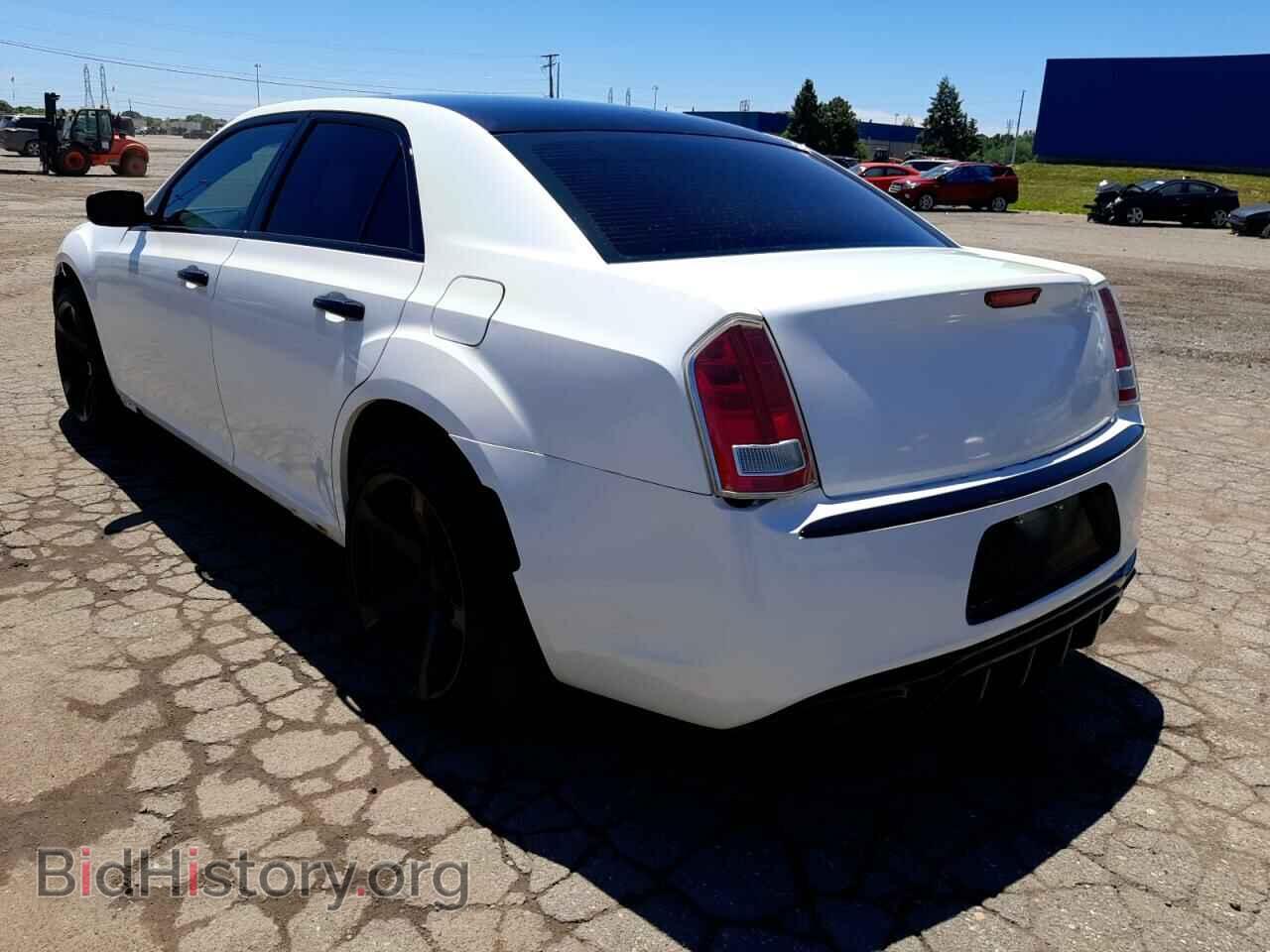 2012 CHRYSLER 300 - VIN: 2C3CCABG8CH143884 - Фото 3
