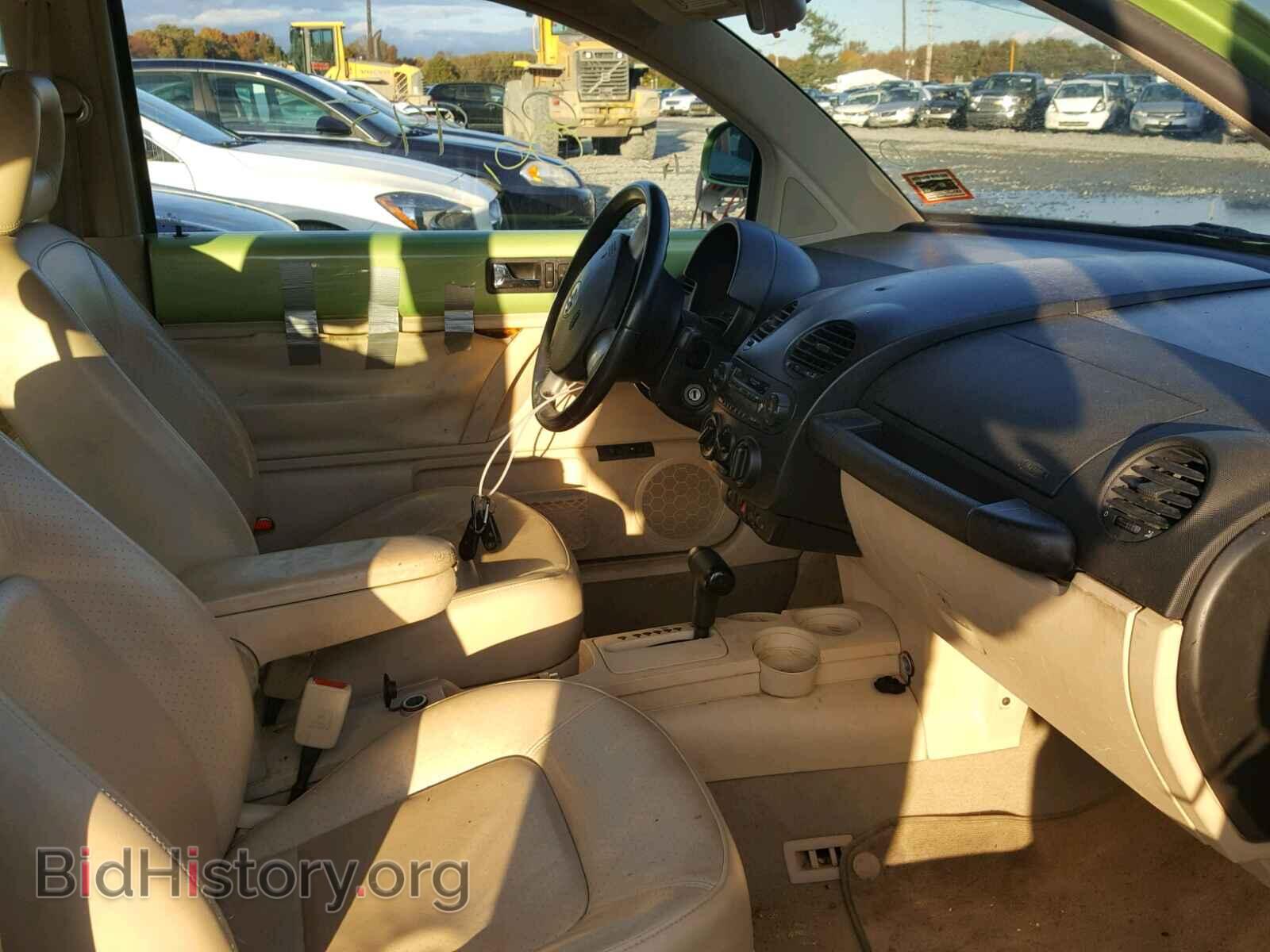 2000 VOLKSWAGEN BEETLE - VIN: 3VWCC21CXYM404504 - Фото 5
