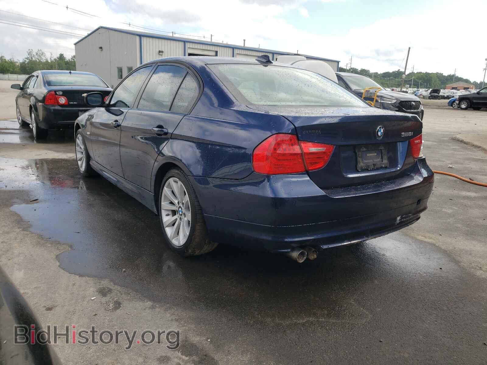 2011 BMW 3 SERIES - VIN: WBAPH7C55BE675532 - Фото 3