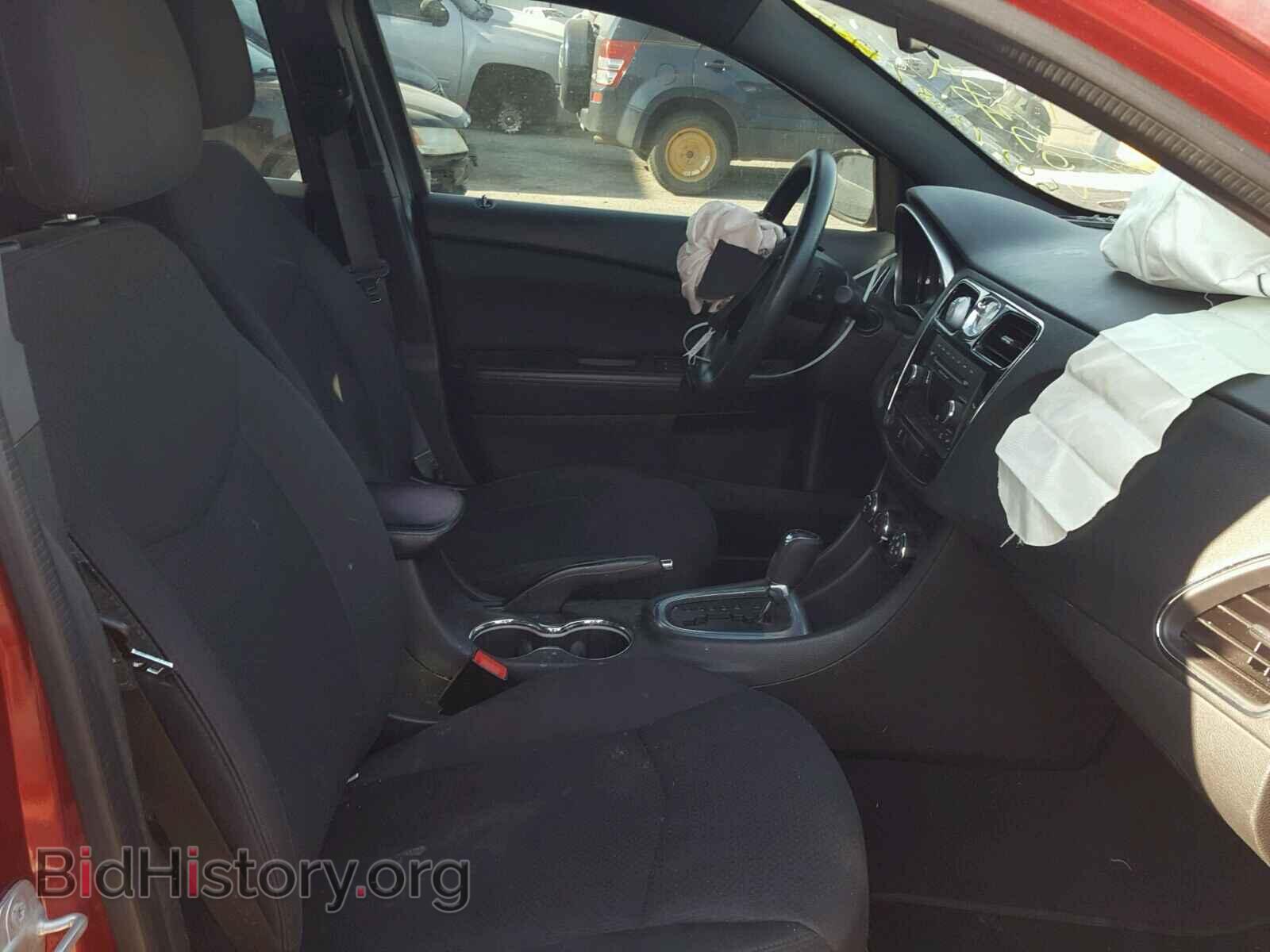 2014 CHRYSLER 200 - VIN: 1C3CCBAB6EN205384 - Фото 5
