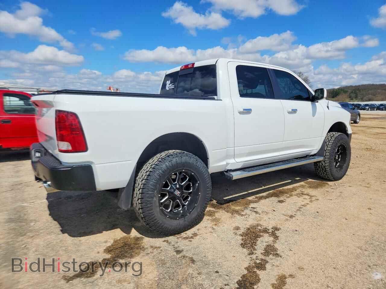 2015 RAM 1500 - VIN: 3C6RR7LT6FG597954 - Фото 3