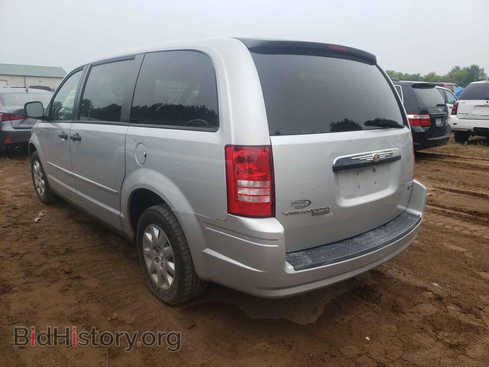 2008 CHRYSLER MINIVAN - VIN: 2A8HR44H98R748238 - Фото 3