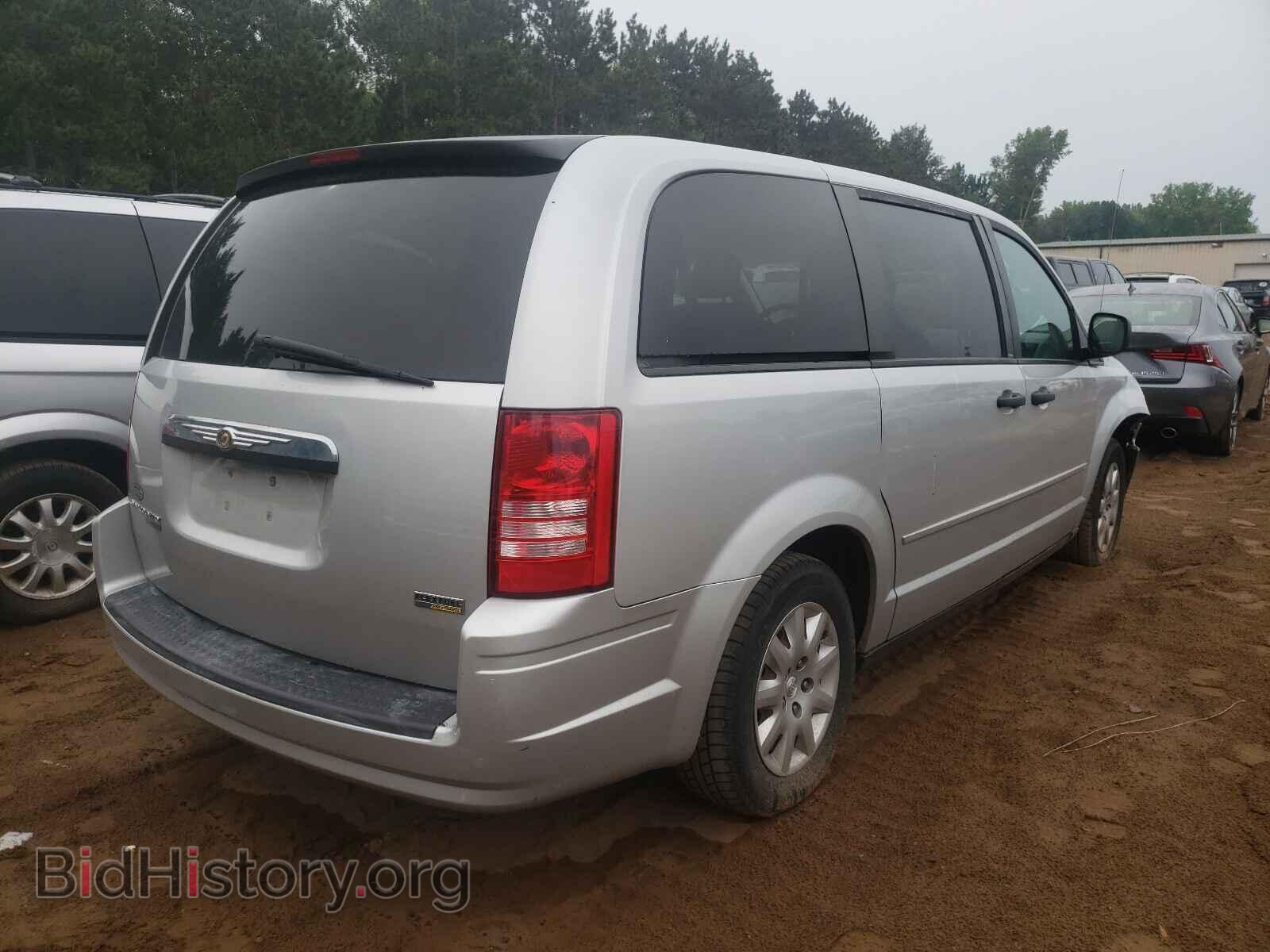 2008 CHRYSLER MINIVAN - VIN: 2A8HR44H98R748238 - Фото 4