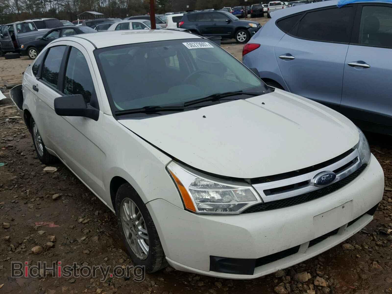 Photo 1FAHP35N19W101942 - FORD FOCUS 2009