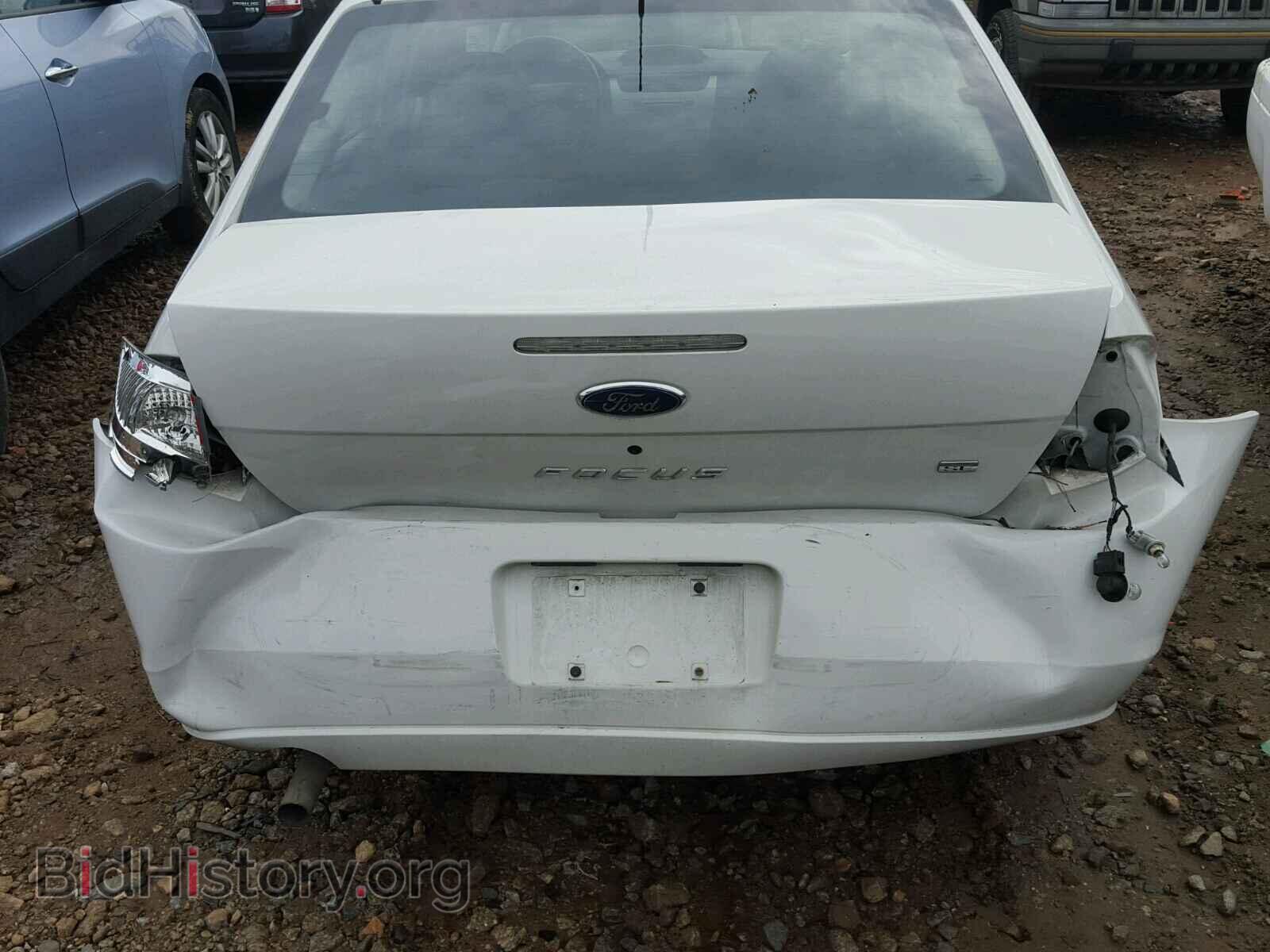 2009 FORD FOCUS - VIN: 1FAHP35N19W101942 - Фото 9