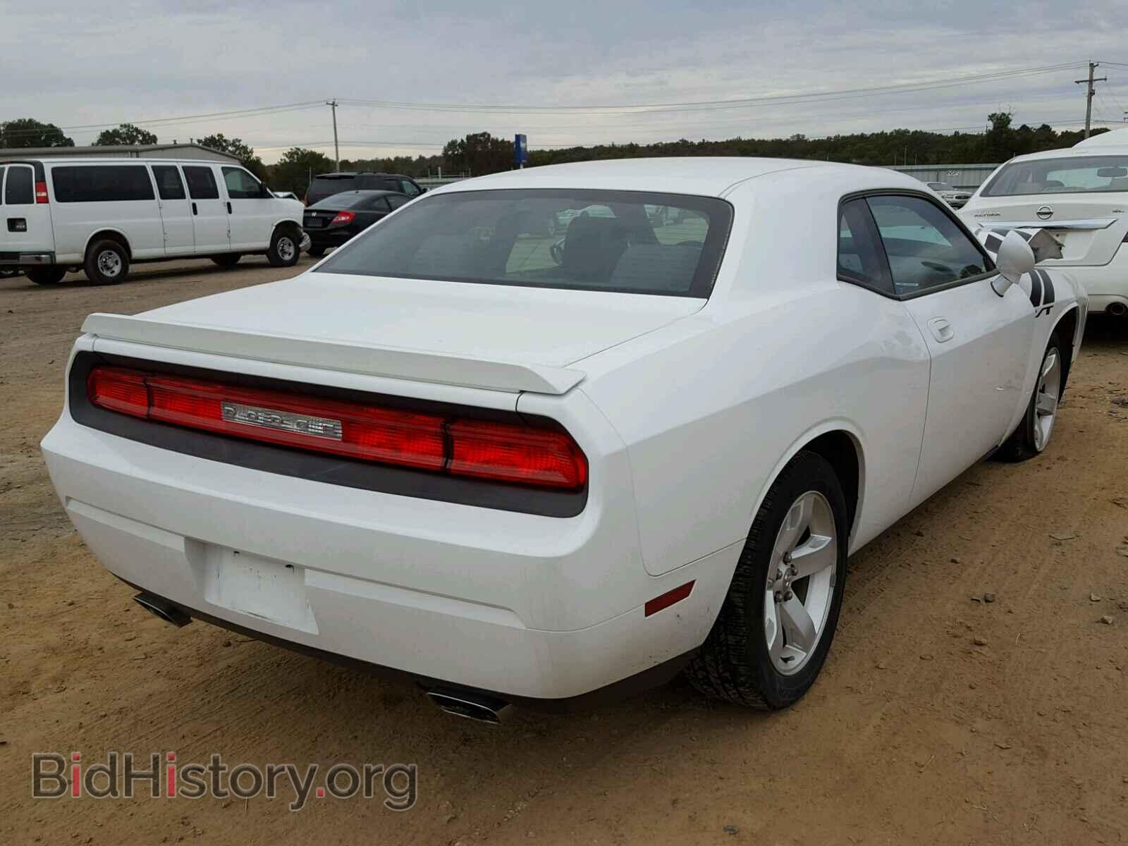 2010 DODGE CHALLENGER - VIN: 2B3CJ5DT3AH296917 - Photo 4