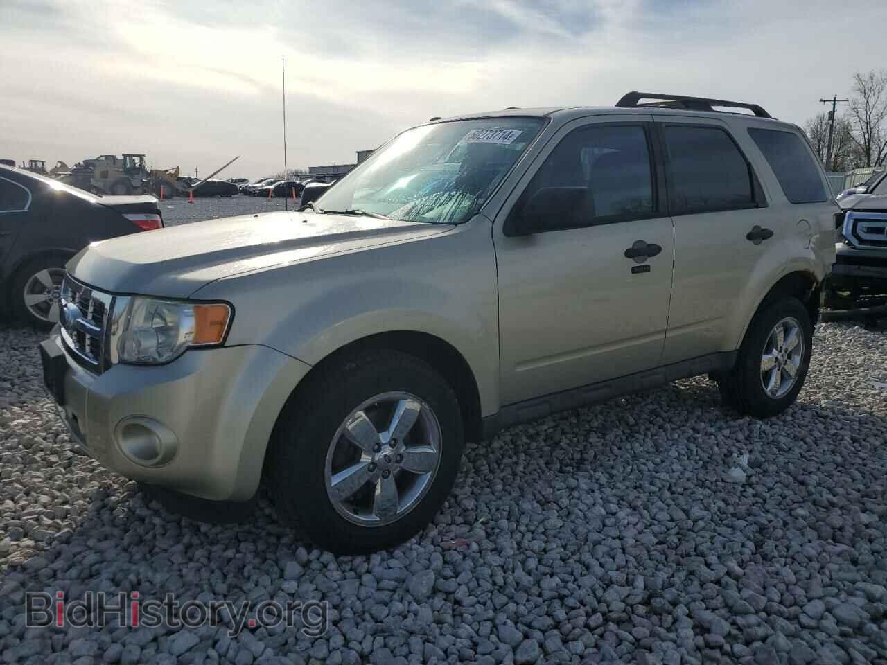 Photo 1FMCU0DG2AKA29011 - FORD ESCAPE 2010
