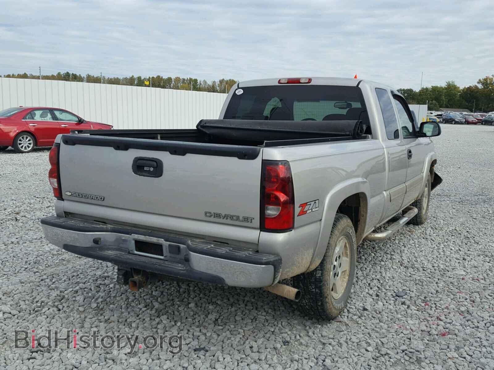 2005 CHEVROLET SILVERADO - VIN: 2GCEK19B551269049 - Фото 4