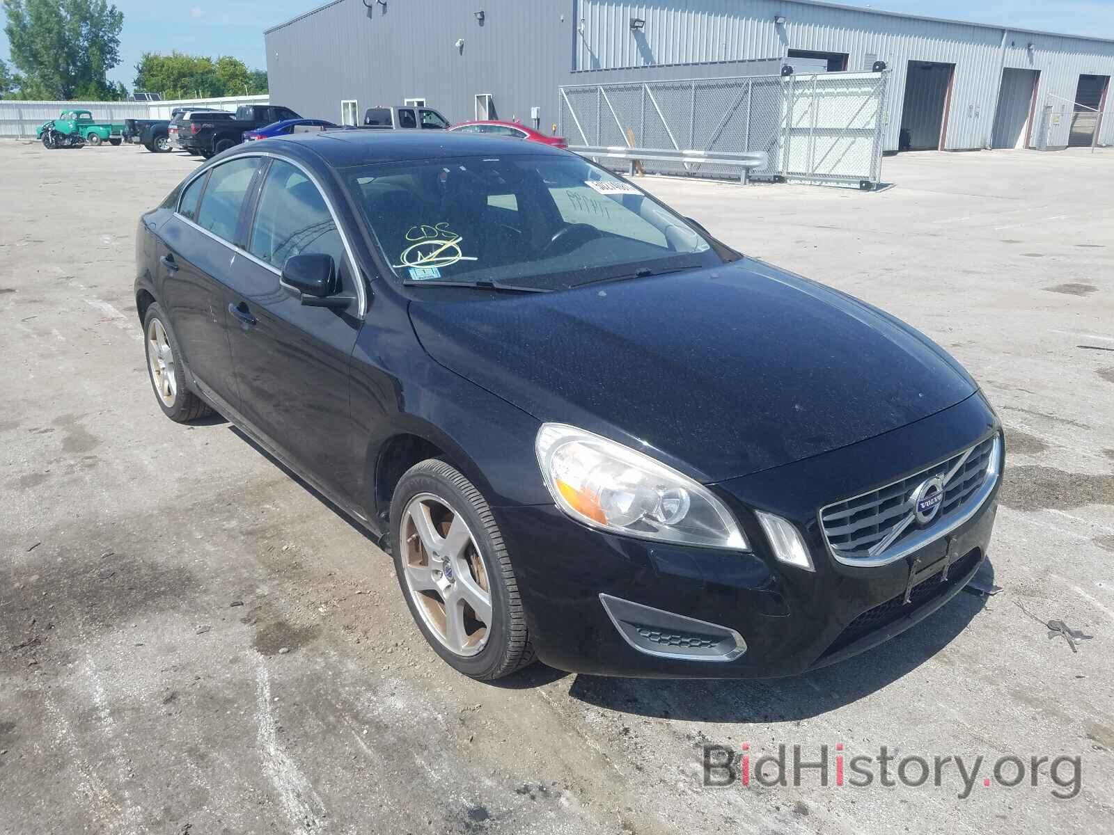 Photo YV1612FH6D2183666 - VOLVO S60 2013