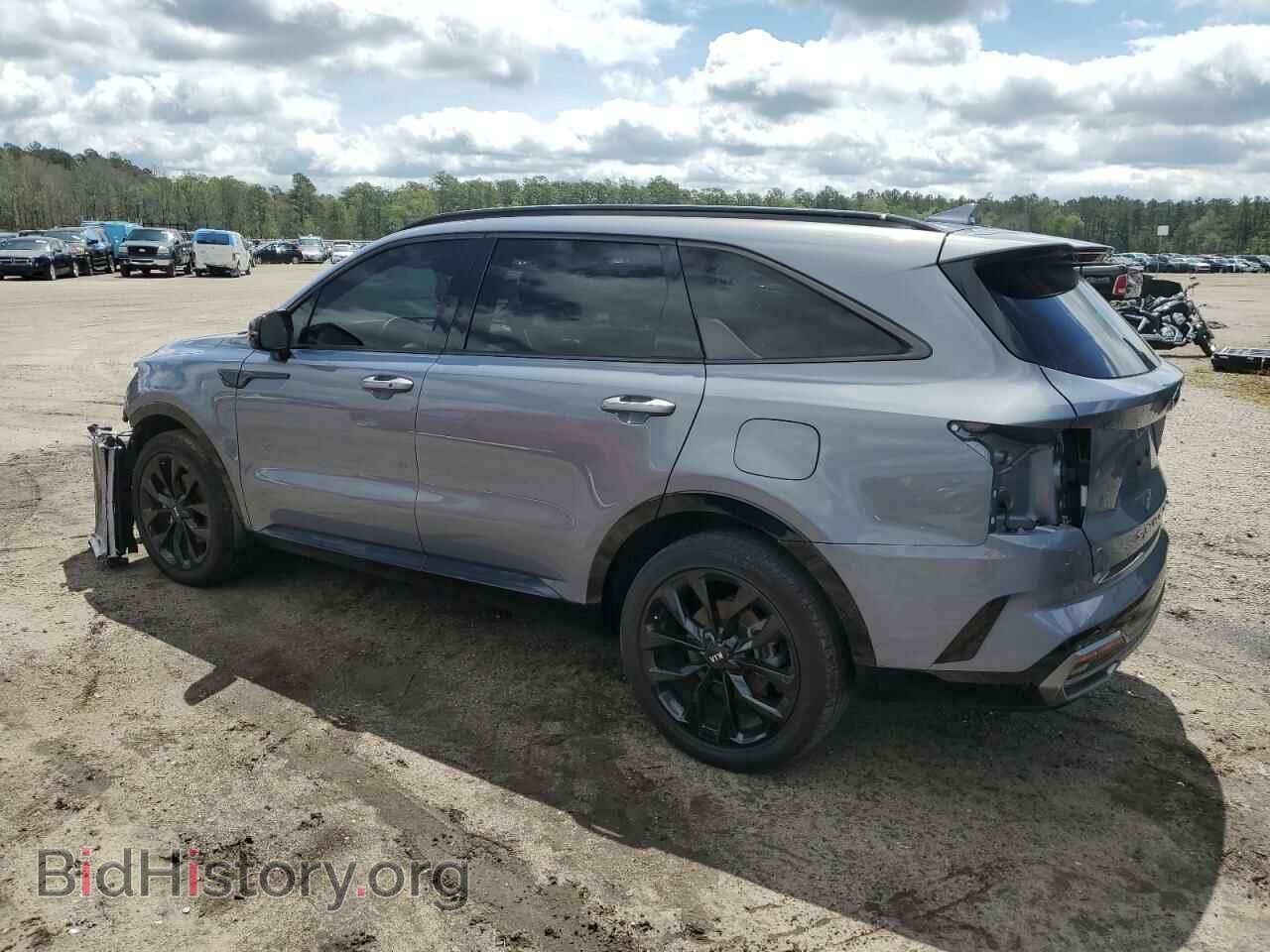 2021 KIA SORENTO - VIN: 5XYRK4LF0MG031936 - Фото 2