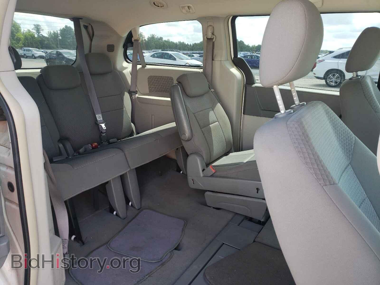2010 CHRYSLER MINIVAN - VIN: 2A4RR5D1XAR235164 - Фото 6