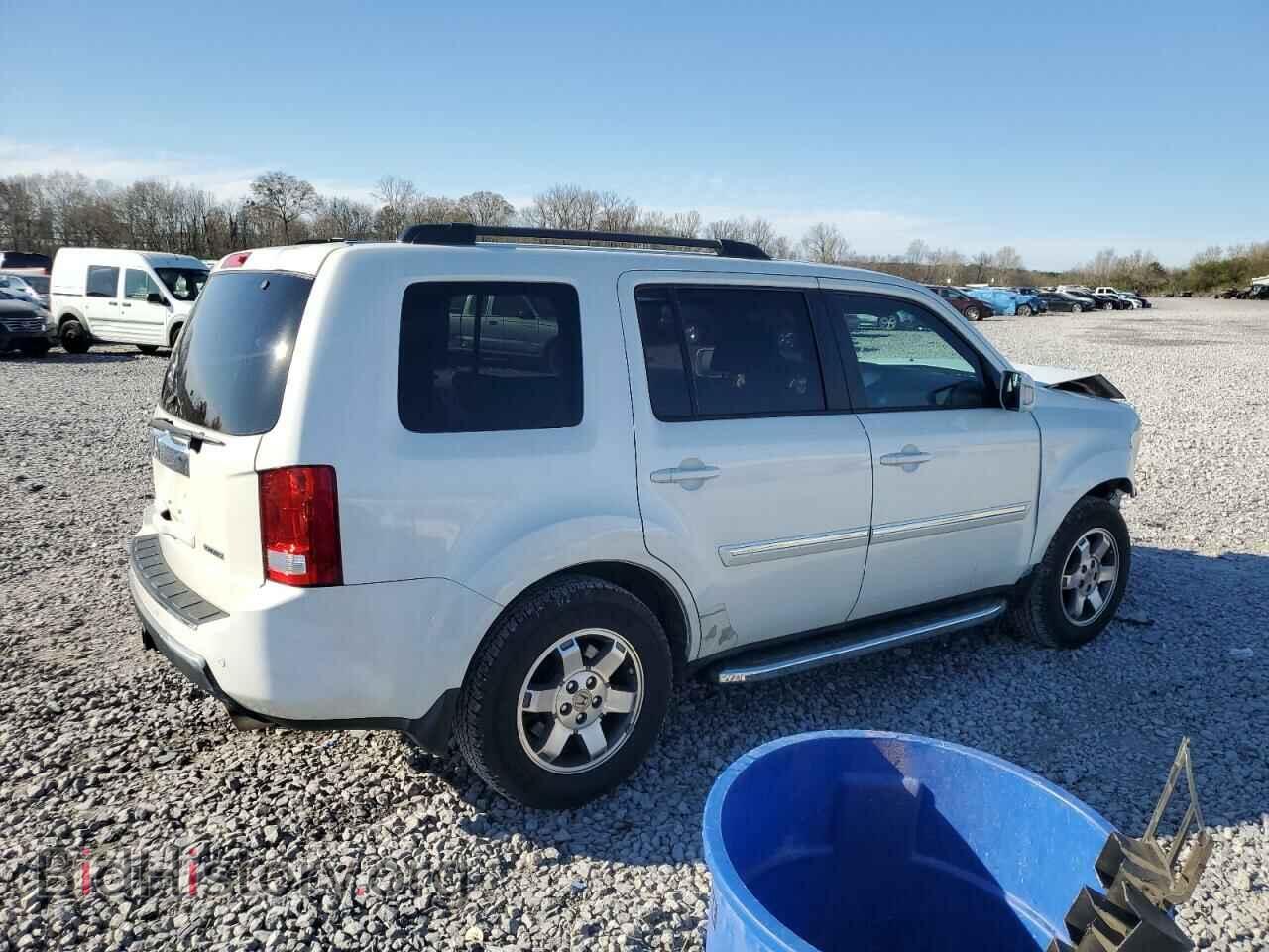2011 HONDA PILOT - VIN: 5FNYF3H96BB042635 - Фото 3