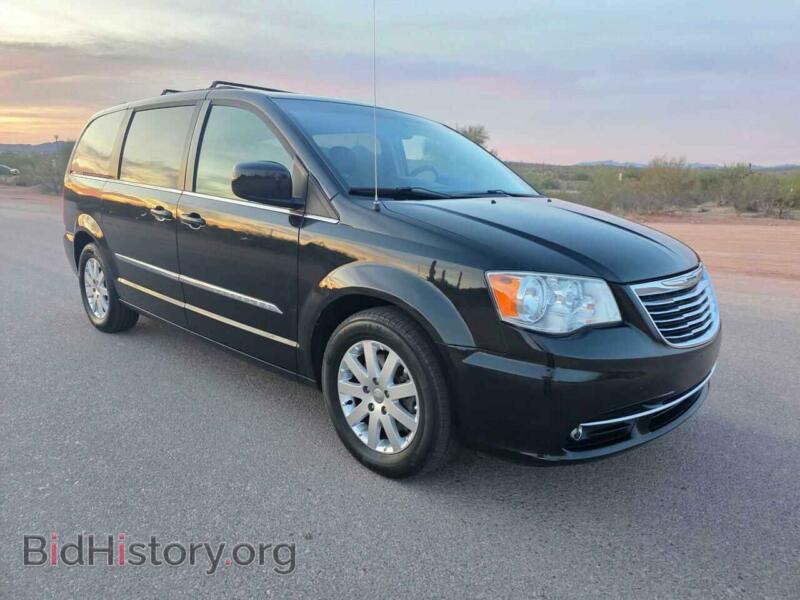 2014 Chrysler MINIVAN Touring (VIN 2C4RC1BG6ER138766) — photo 1 of 10, Copart, damage: side