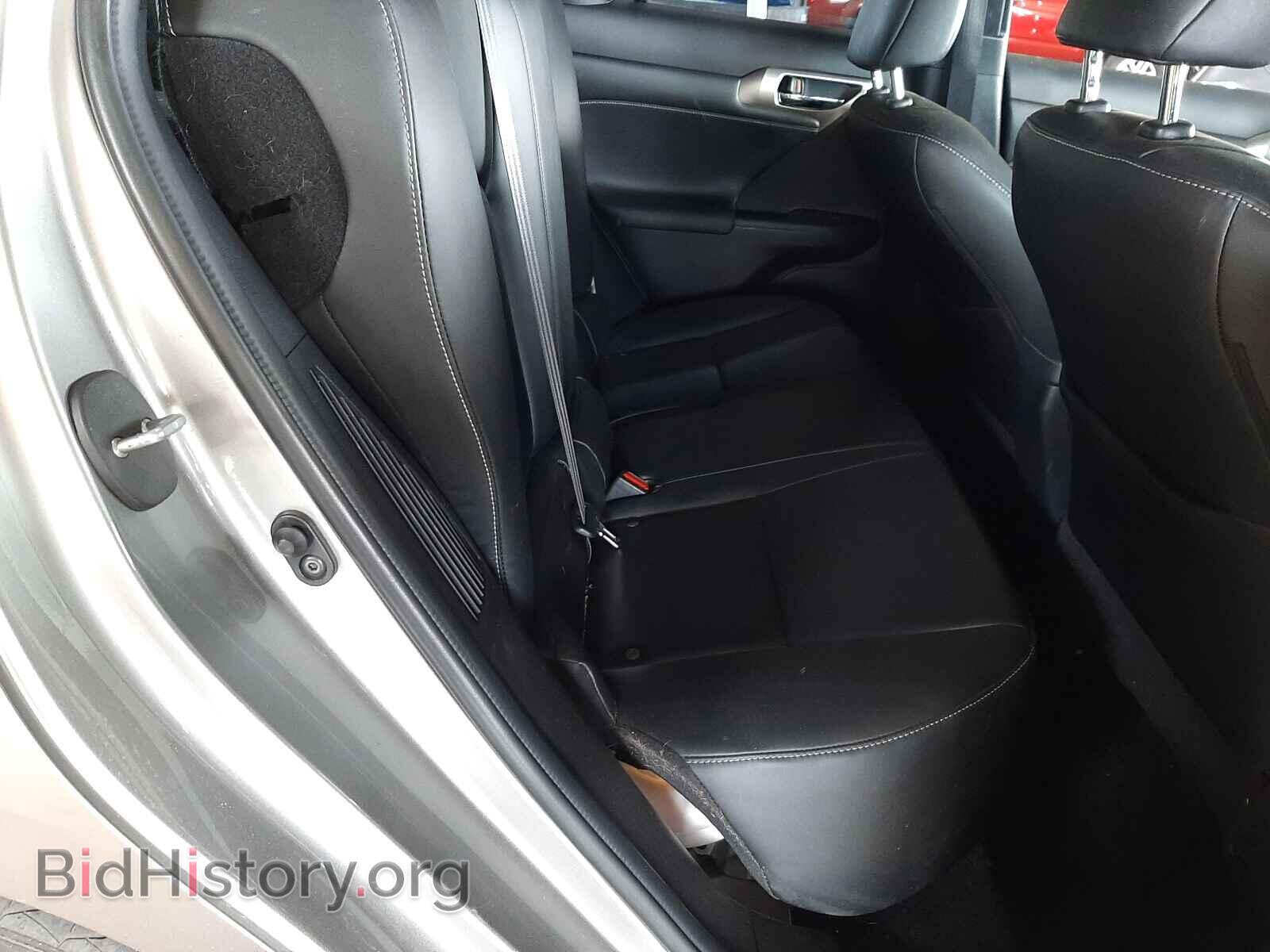 2017 LEXUS CT 200 - VIN: JTHKD5BHXH2281073 - Photo 6