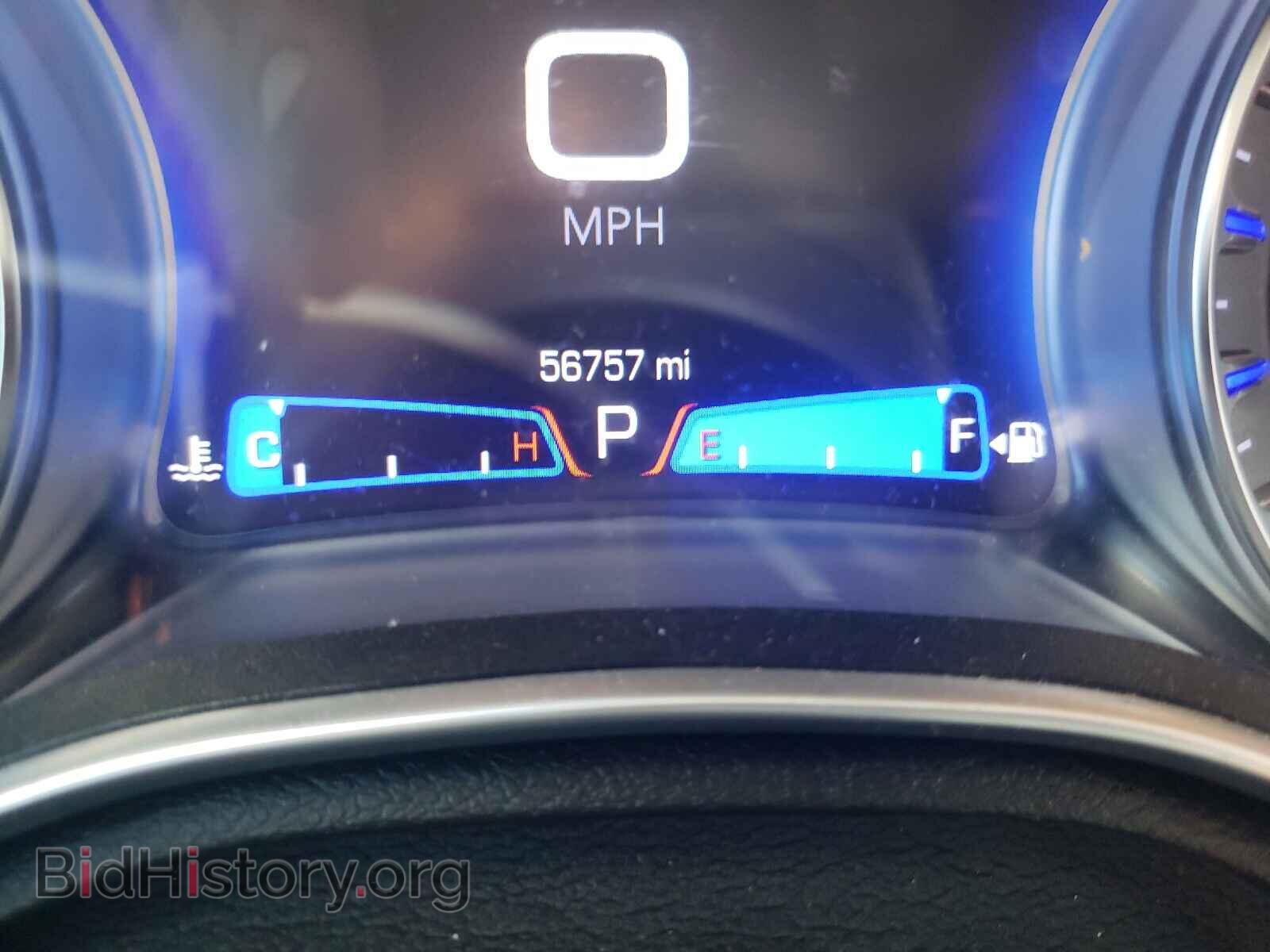 2019 CHRYSLER 300 - VIN: 2C3CCAEG5KH609734 - Фото 8