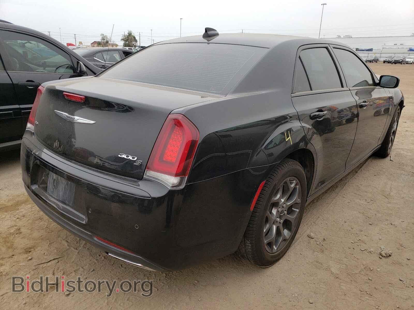 2016 CHRYSLER 300 - VIN: 2C3CCAGGXGH304699 - Фото 4