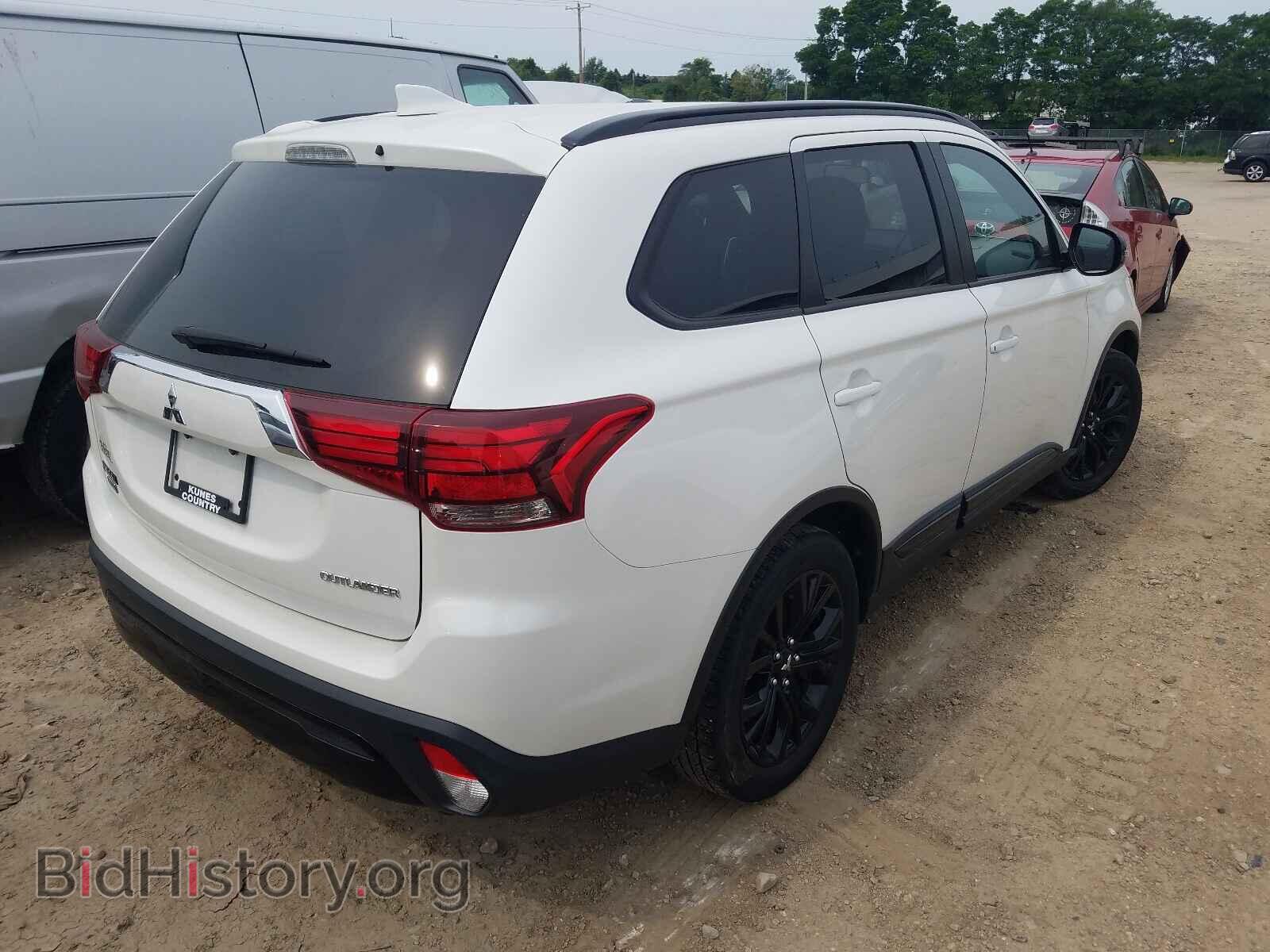 2019 MITSUBISHI OUTLANDER - VIN: JA4AD3A38KZ035283 - Фото 4