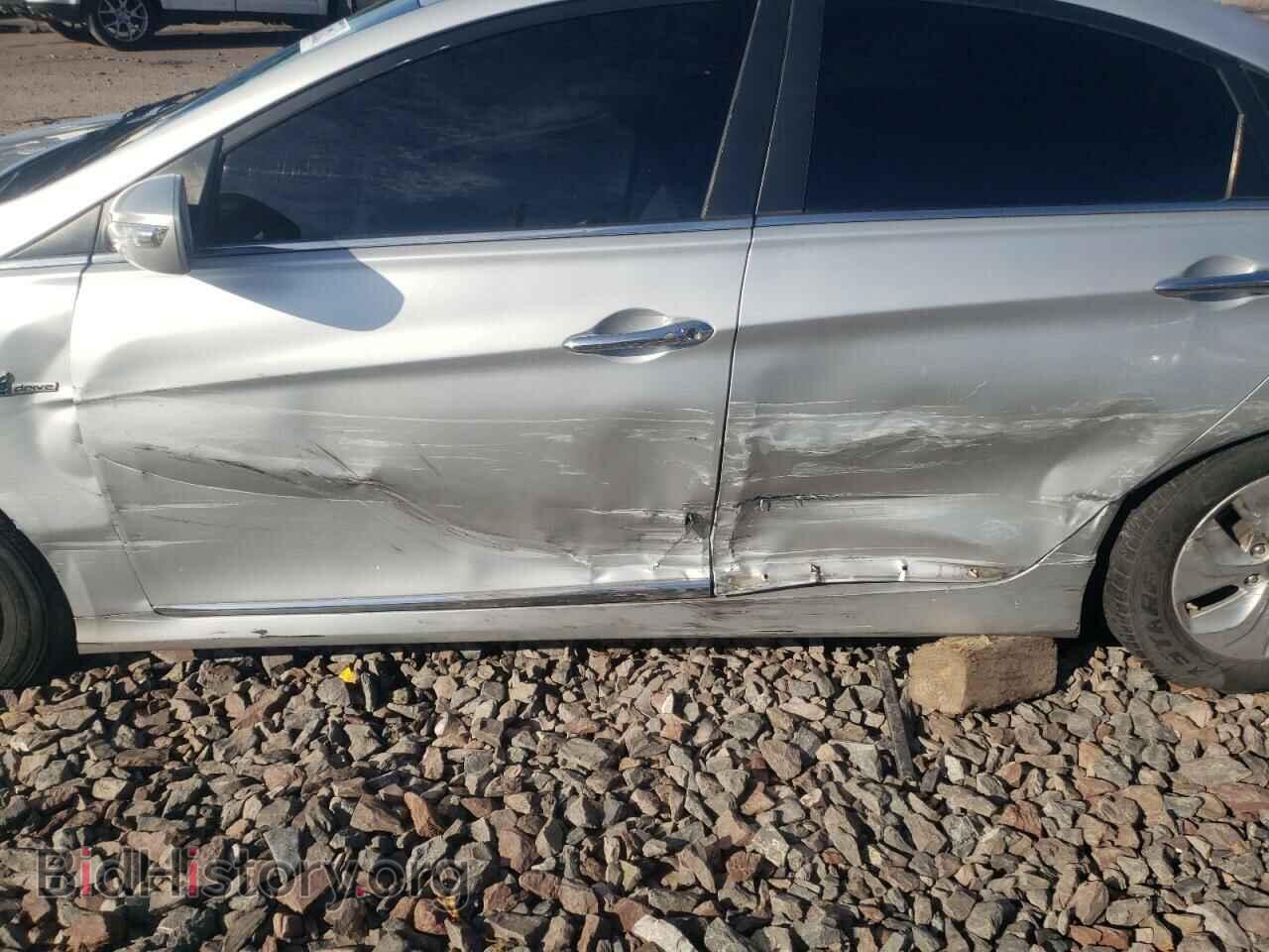 2013 HYUNDAI SONATA - VIN: KMHEC4A43DA065359 - Фото 9