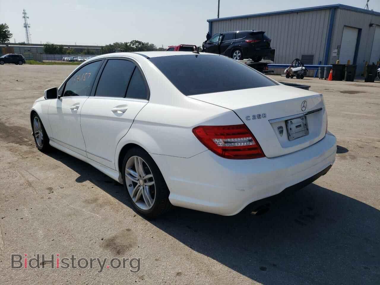 2013 MERCEDES-BENZ C-CLASS - VIN: WDDGF4HB2DR280599 - Фото 3