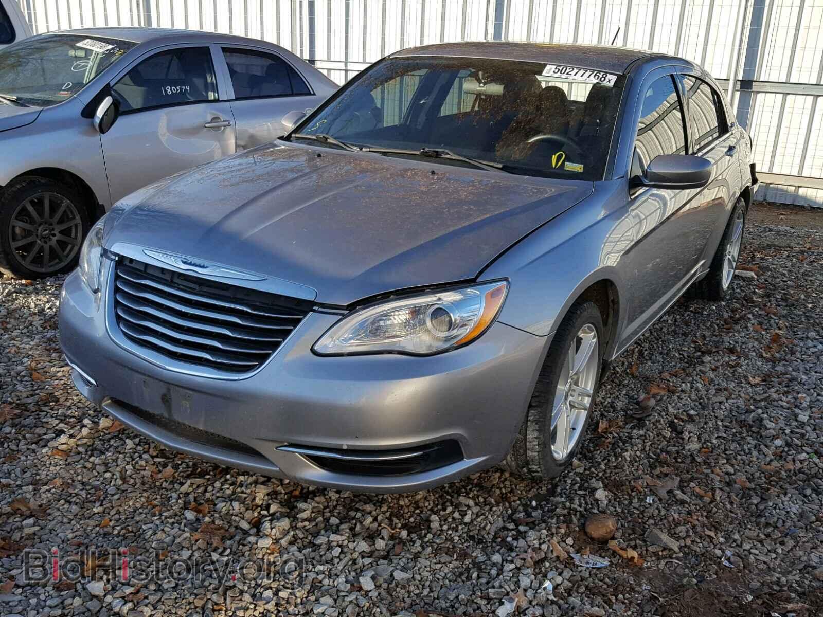 2013 CHRYSLER 200 - VIN: 1C3CCBAGXDN562013 - Фото 2