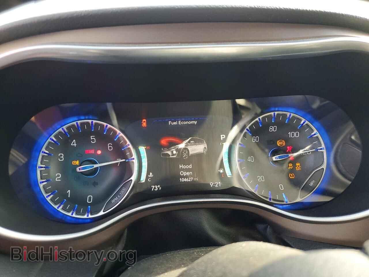 2018 CHRYSLER PACIFICA - VIN: 2C4RC1EG0JR355011 - Photo 9