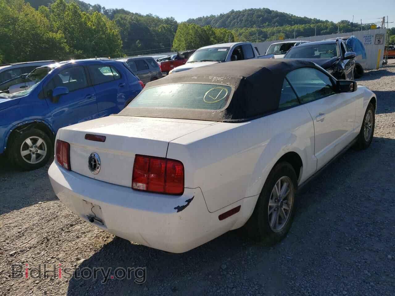 2006 FORD MUSTANG - VIN: 1ZVFT84N865225751 - Фото 4