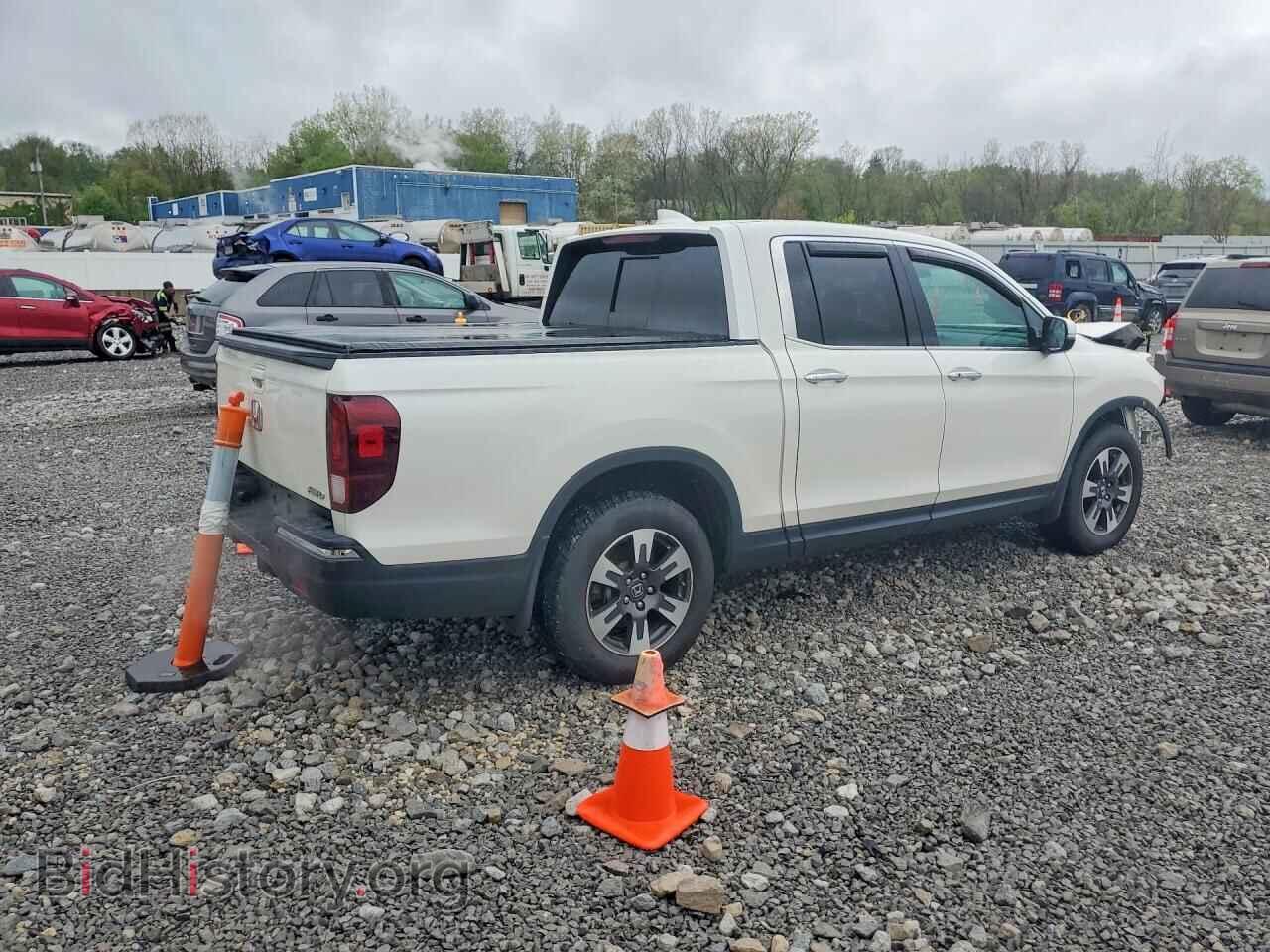 2019 HONDA RIDGELINE - VIN: 5FPYK3F75KB030612 - Фото 3