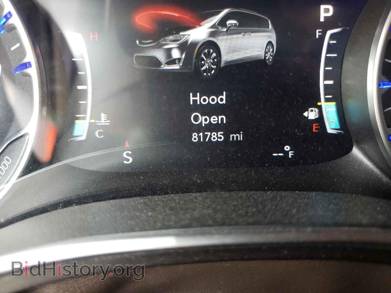 2017 CHRYSLER PACIFICA - VIN: 2C4RC1EGXHR564668 - Photo 8