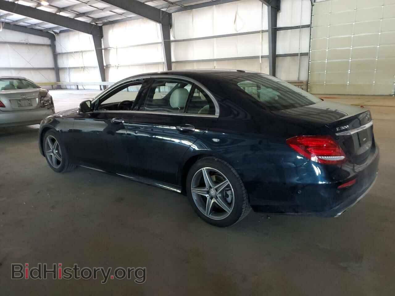 2017 MERCEDES-BENZ E-CLASS - VIN: WDDZF4KB9HA108818 - Фото 2